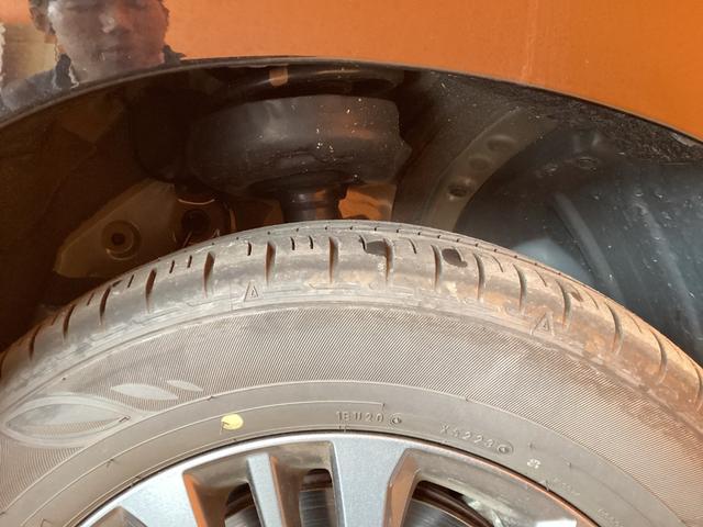 ヴォクシー Ｓ－Ｇ　ＥＴＣ　バックカメラ　ナビ　オートクルーズコントロール　レーンアシスト　衝突被害軽減システム　両側電動スライドドア　オートマチックハイビーム　オートライト　ＬＥＤヘッドランプ（24枚目）