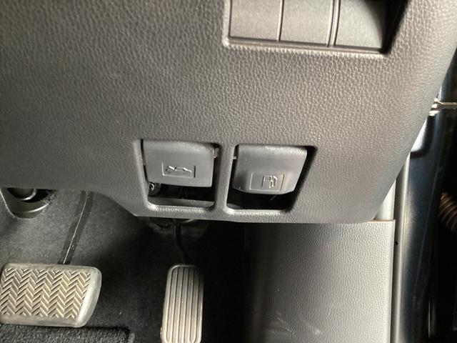 ヴォクシー Ｓ－Ｇ　ＥＴＣ　バックカメラ　ナビ　オートクルーズコントロール　レーンアシスト　衝突被害軽減システム　両側電動スライドドア　オートマチックハイビーム　オートライト　ＬＥＤヘッドランプ（36枚目）