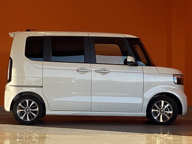 Ｎ－ＢＯＸカスタム ベースグレード　バックカメラ　両側スライド・片側電動　クリアランスソナー　オートクルーズコントロール　レーンアシスト　衝突被害軽減システム　オートライト　ＬＥＤヘッドランプ　スマートキー　アイドリングストップ（17枚目）