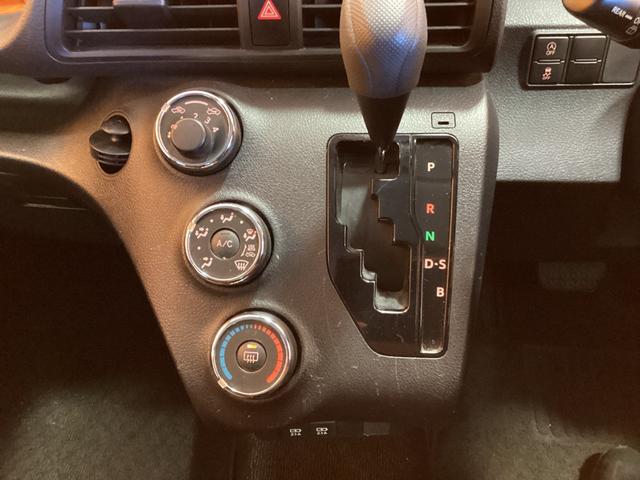 シエンタ Ｘ　ＥＴＣ　全周囲カメラ　ナビ　ＴＶ　クリアランスソナー　レーンアシスト　衝突被害軽減システム　両側スライド・片側電動　オートマチックハイビーム　スマートキー　アイドリングストップ（12枚目）