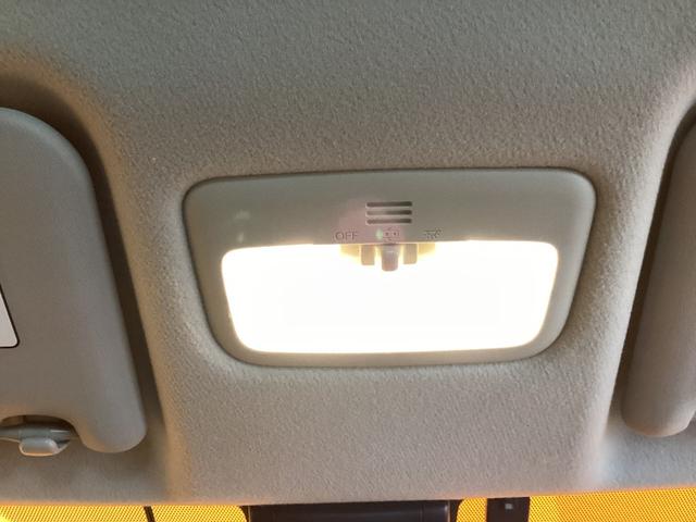 シエンタ Ｘ　ＥＴＣ　全周囲カメラ　ナビ　ＴＶ　クリアランスソナー　レーンアシスト　衝突被害軽減システム　両側スライド・片側電動　オートマチックハイビーム　スマートキー　アイドリングストップ（37枚目）