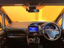 運転者にとっては日々使用することとなる運転席です。運転席が快適だと運転に集中することができますね。