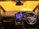 毎回座るフロントシート。運転席は必ず使用する部分ですので、座り心地が重要です!