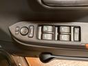 ファンクロス　届出済未使用車　禁煙車　衝突軽減Ｂ　両側自動ドア　電子パーキング　ＬＥＤヘッドライト　フォグライト　スマートキー　プッシュスタート　アイドリングストップ　ステアリングスイッチ　純正アルミホイール（10枚目）