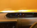 ファンクロス　届出済未使用車　禁煙車　衝突軽減Ｂ　両側自動ドア　電子パーキング　ＬＥＤヘッドライト　フォグライト　スマートキー　プッシュスタート　アイドリングストップ　ステアリングスイッチ　純正アルミホイール（28枚目）