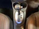 必ず使用するシフトレバー。確りと確認したいですね。