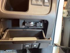 ���Ǥ�ɬ���ʤΣţԣä��դ��Ƥ���ޤ�����®ƻϩ�Ǥν�����⥹�ࡼ�������ڴ��¤ˤ�ʤꥨ���ˤ�Ҥ���ޤ��� 4