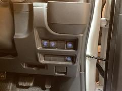 ��ư���饤�ɥɥ��ǿͤξ��ߤ���礭�ʲ�ʪ���Ѥ߹��ߤ��饯�饯�� 3