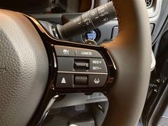 ���������Ƨ�ޤʤ��Ƥ����ꤷ��®�٤����Բ�ǽ�ʥ����ȥ��롼������ȥ�������������Ƥ��ޤ������󥰥ɥ饤�֤ǤⱿž���ڤˤʤ�ޤ����֥졼���䥷�ե����Ǥ�����ǽ�Ǥ��� 4