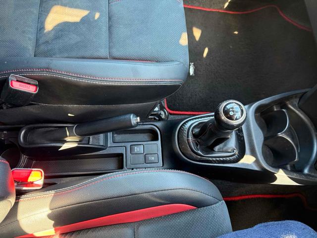 ヴィッツ ＲＳ　Ｇ’ｓ　スマートパッケージ　ドライブレコーダー　ＥＴＣ　バックカメラ　ナビ　レーンアシスト　衝突被害軽減システム　アルミホイール　オートマチックハイビーム　オートライト　ＬＥＤヘッドランプ　スマートキー　電動格納ミラー　ＭＴ（36枚目）