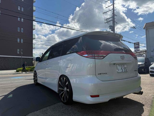 エスティマ アエラス　ＥＴＣ　バックカメラ　ナビ　ＴＶ　両側電動スライドドア　オートライト　ＨＩＤ　スマートキー　電動格納ミラー　３列シート　ウォークスルー　オットマン　ＣＶＴ　アルミホイール　盗難防止システム（18枚目）
