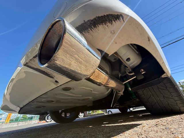 エスティマ アエラス　ＥＴＣ　バックカメラ　ナビ　ＴＶ　両側電動スライドドア　オートライト　ＨＩＤ　スマートキー　電動格納ミラー　３列シート　ウォークスルー　オットマン　ＣＶＴ　アルミホイール　盗難防止システム（64枚目）