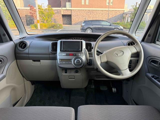 タント Ｇ　ＥＴＣ　電動スライドドア　ナビ　ＴＶ　スマートキー　電動格納ミラー　ベンチシート　ＣＶＴ　盗難防止システム　ＡＢＳ　ＣＤ　ＤＶＤ再生　ＵＳＢ　アルミホイール　衝突安全ボディ　エアコン（2枚目）