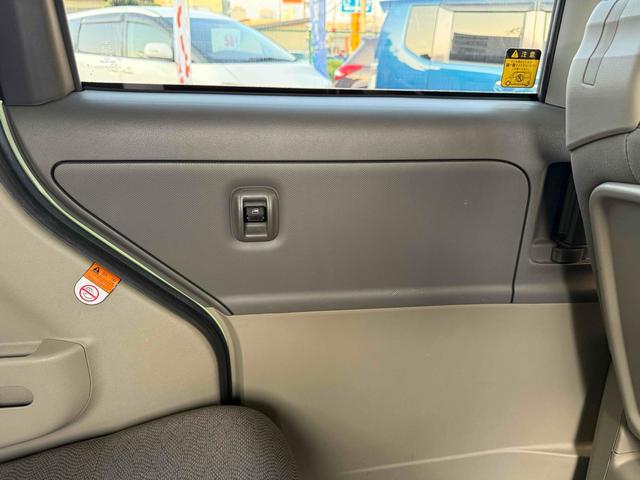 タント Ｇ　ＥＴＣ　電動スライドドア　ナビ　ＴＶ　スマートキー　電動格納ミラー　ベンチシート　ＣＶＴ　盗難防止システム　ＡＢＳ　ＣＤ　ＤＶＤ再生　ＵＳＢ　アルミホイール　衝突安全ボディ　エアコン（69枚目）