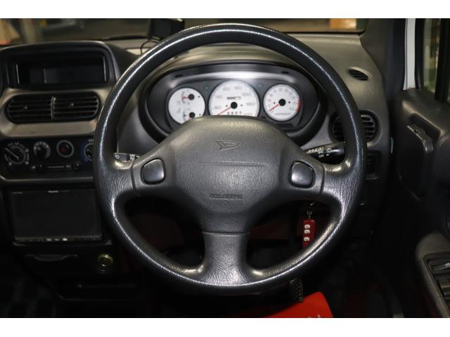 ムーヴ カスタムターボM4 5速MT 4WD HDDナビ アルミ(7枚目)