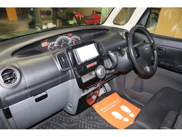 タント カスタムＶセレクションターボ　ナビ　ＥＴＣ　ドラレコ　左側電動スライドドア　タイミングチェーン（14枚目）