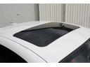 １３５ｉ　後期　サンルーフ　赤革シート　Ｍスポーツ　Ｐｅｒｆｏｒｍａｎｃｅブレーキシステム　ＨＤＤナビ　ハーマンカードンサウンドシステム　ワーク製１８インチアルミホイール　シートヒーター　トランクスポイラー（30枚目）