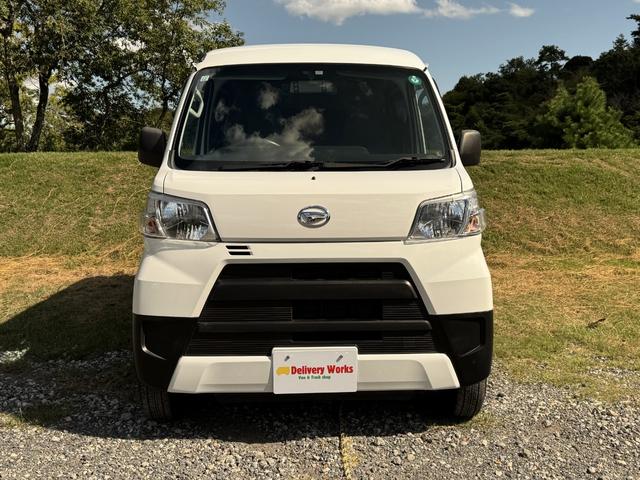 ハイゼットカーゴ スペシャルSAIII アイドリングストップ、LEDヘッドライトH4タイプ、荷室照明(2枚目)