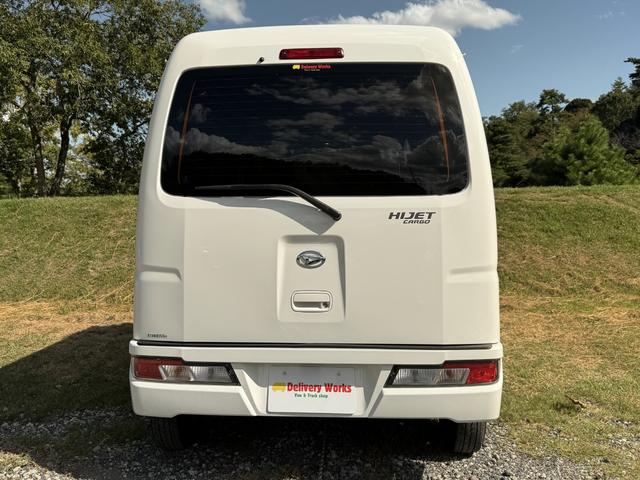 ハイゼットカーゴ スペシャルSAIII アイドリングストップ、LEDヘッドライトH4タイプ、荷室照明(3枚目)