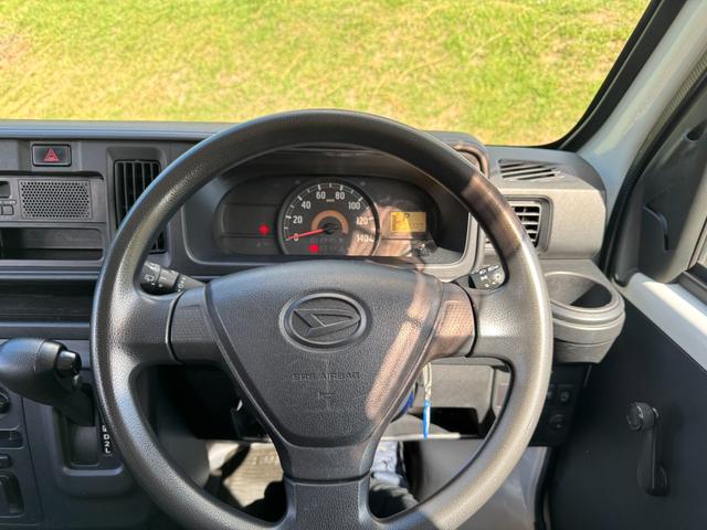 ハイゼットカーゴ スペシャルSAIII アイドリングストップ、LEDヘッドライトH4タイプ、荷室照明(16枚目)