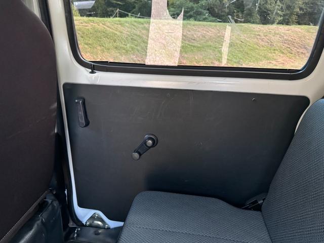 ハイゼットカーゴ スペシャルSAIII アイドリングストップ、LEDヘッドライトH4タイプ、荷室照明(55枚目)