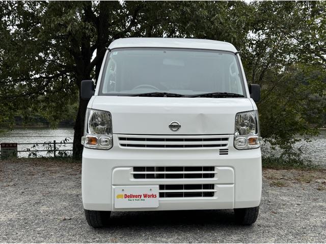 NV100クリッパーバン DX GLパッケージ ハイルーフ 日産純正ナビ、バックカメラ、ETC2.0、走行10万キロ以下(2枚目)
