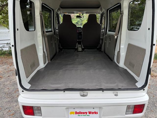 NV100クリッパーバン DX GLパッケージ ハイルーフ 日産純正ナビ、バックカメラ、ETC2.0、走行10万キロ以下(18枚目)