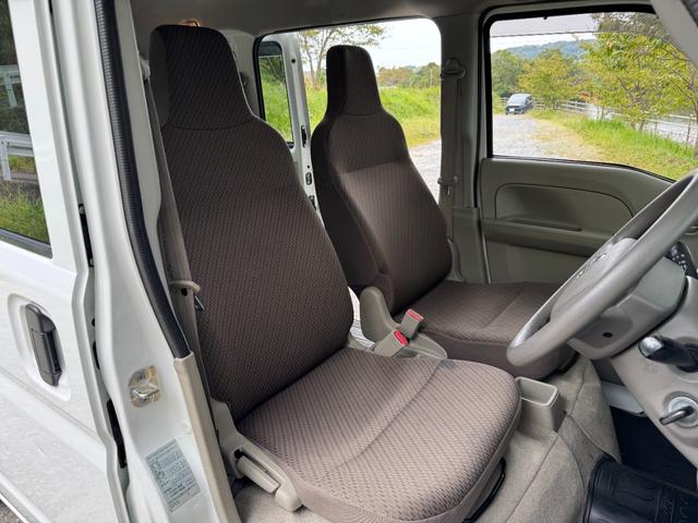 NV100クリッパーバン DX GLパッケージ ハイルーフ 日産純正ナビ、バックカメラ、ETC2.0、走行10万キロ以下(25枚目)