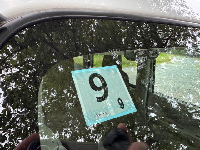 NV100クリッパーバン DX GLパッケージ ハイルーフ 日産純正ナビ、バックカメラ、ETC2.0、走行10万キロ以下(28枚目)