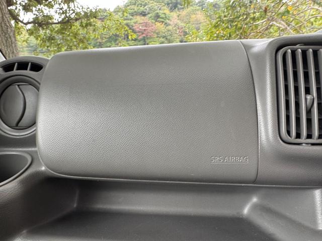 NV100クリッパーバン DX GLパッケージ ハイルーフ 日産純正ナビ、バックカメラ、ETC2.0、走行10万キロ以下(50枚目)