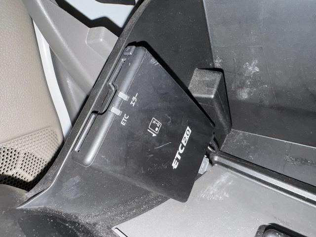 NV100クリッパーバン DX GLパッケージ ハイルーフ 日産純正ナビ、バックカメラ、ETC2.0、走行10万キロ以下(56枚目)