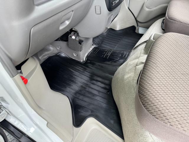 NV100クリッパーバン DX GLパッケージ ハイルーフ 日産純正ナビ、バックカメラ、ETC2.0、走行10万キロ以下(62枚目)