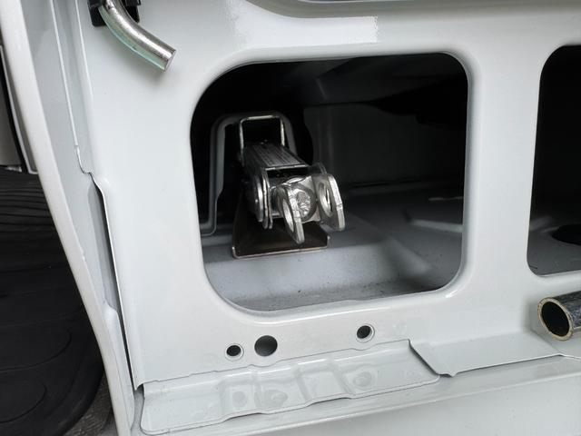 NV100クリッパーバン DX GLパッケージ ハイルーフ 日産純正ナビ、バックカメラ、ETC2.0、走行10万キロ以下(73枚目)