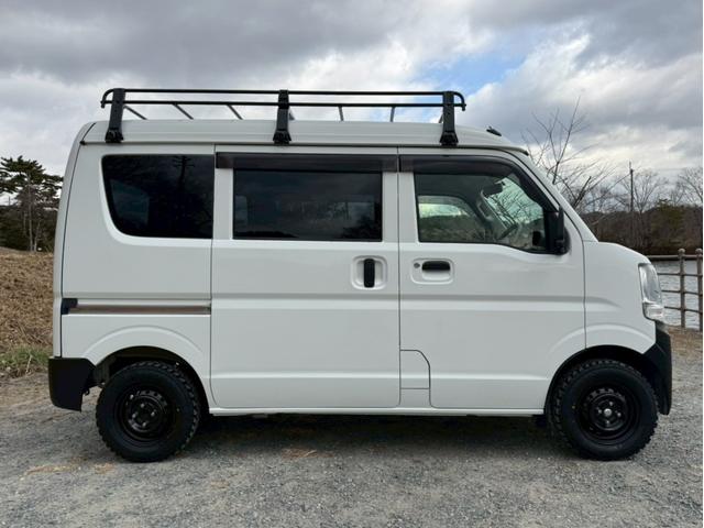 スクラム ＰＡ　５ＭＴ　ルーフラック　天井ラック　ＥＴＣ　ヨコハマジオランダーＭ／Ｔ　バンパーチッピング塗装（4枚目）