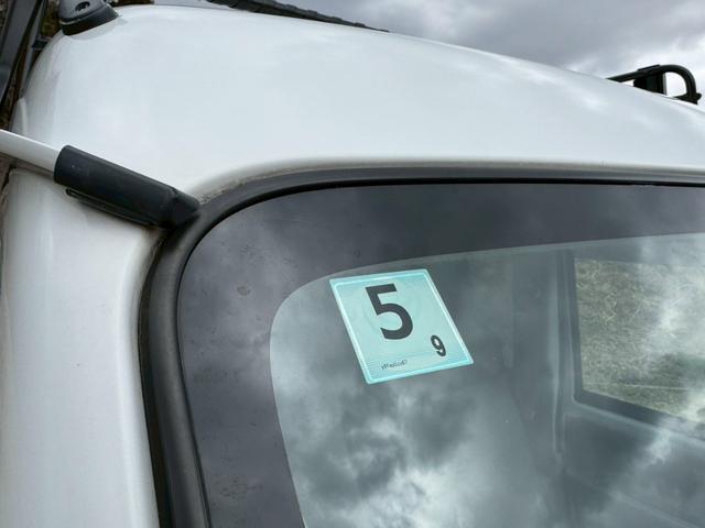 スクラム ＰＡ　５ＭＴ　ルーフラック　天井ラック　ＥＴＣ　ヨコハマジオランダーＭ／Ｔ　バンパーチッピング塗装（32枚目）