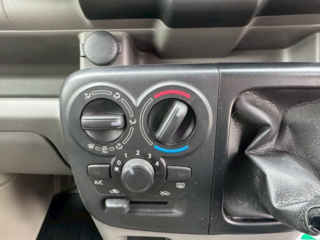 スクラム ＰＡ　５ＭＴ　ルーフラック　天井ラック　ＥＴＣ　ヨコハマジオランダーＭ／Ｔ　バンパーチッピング塗装（48枚目）