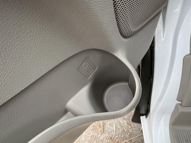 スクラム ＰＡ　５ＭＴ　ルーフラック　天井ラック　ＥＴＣ　ヨコハマジオランダーＭ／Ｔ　バンパーチッピング塗装（62枚目）