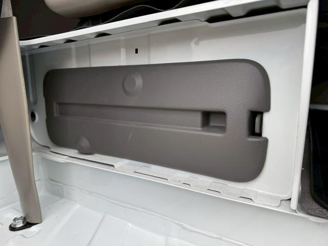 スクラム ＰＡ　５ＭＴ　ルーフラック　天井ラック　ＥＴＣ　ヨコハマジオランダーＭ／Ｔ　バンパーチッピング塗装（75枚目）