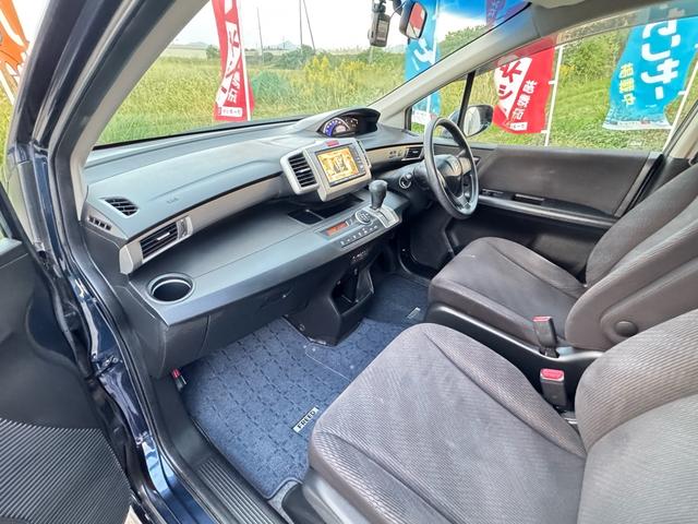 フリード G エアロ バックカメラ/ドライブレコーダー/ETC/キーレス/Bluetooth/ABS/7人乗り/HID/HDDナビ/アルミホイール/左パワースライドドア/オートライト/ステアリングスイッチ/衝突安全ボディー(38枚目)