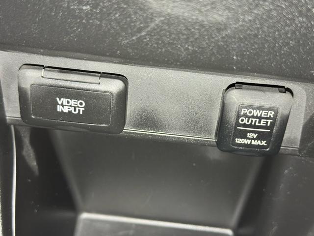 フリード G エアロ バックカメラ/ドライブレコーダー/ETC/キーレス/Bluetooth/ABS/7人乗り/HID/HDDナビ/アルミホイール/左パワースライドドア/オートライト/ステアリングスイッチ/衝突安全ボディー(45枚目)