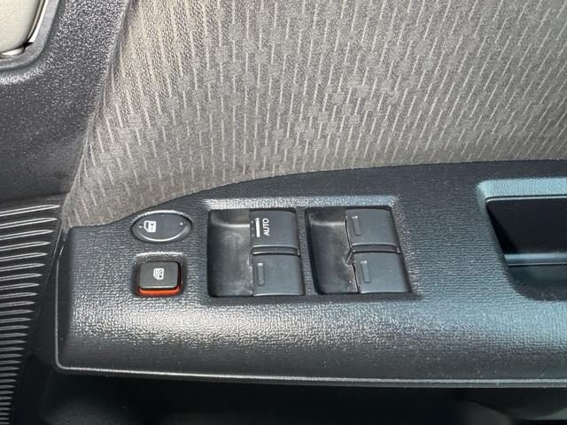 フリード G エアロ バックカメラ/ドライブレコーダー/ETC/キーレス/Bluetooth/ABS/7人乗り/HID/HDDナビ/アルミホイール/左パワースライドドア/オートライト/ステアリングスイッチ/衝突安全ボディー(46枚目)