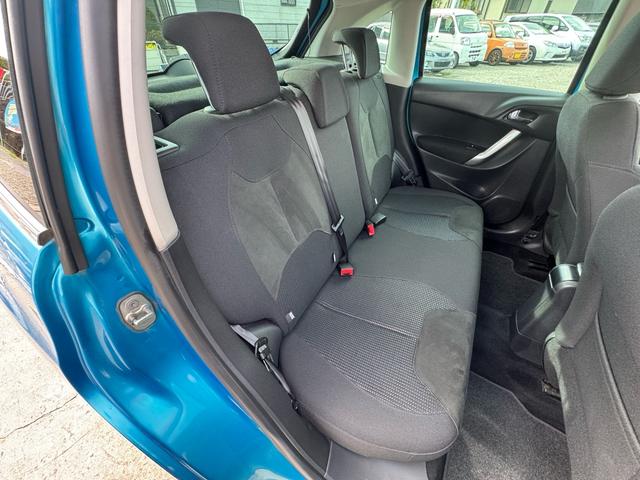 C3 エクスクルーシブ ETC/クルーズコントロール/キーレス/MTモード付/ABS/アルミホイール/フォグランプ/カーテンエアバッグ/サイドエアバッグ/障害物センサー/テレビ/ナビ/エアコン/パワステ/(12枚目)