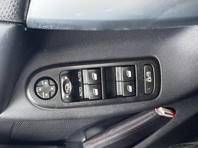 C3 エクスクルーシブ ETC/クルーズコントロール/キーレス/MTモード付/ABS/アルミホイール/フォグランプ/カーテンエアバッグ/サイドエアバッグ/障害物センサー/テレビ/ナビ/エアコン/パワステ/(47枚目)