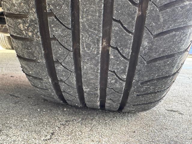 C3 エクスクルーシブ ETC/クルーズコントロール/キーレス/MTモード付/ABS/アルミホイール/フォグランプ/カーテンエアバッグ/サイドエアバッグ/障害物センサー/テレビ/ナビ/エアコン/パワステ/(59枚目)