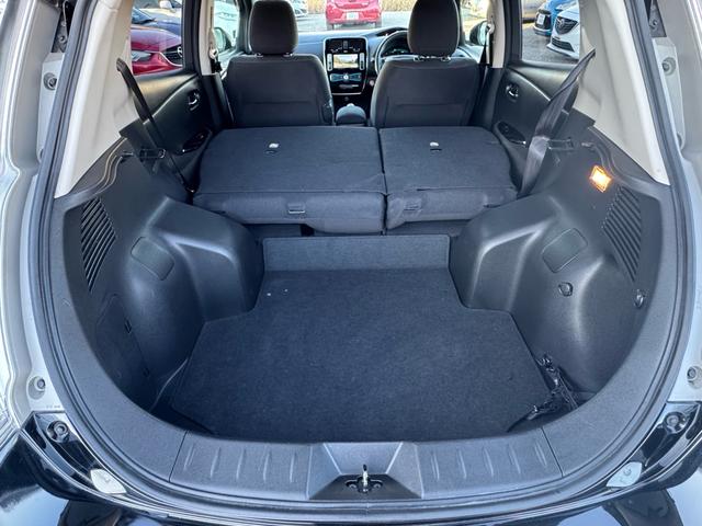 リーフ Ｘ（２４ｋｗｈ）　バックカメラ／ドライブレコーダー／ＥＴＣ／スマートキー／Ｂｌｕｅｔｏｏｔｈ／衝突被害軽減ブレーキ／ＡＢＳ／フルセグテレビ／ナビ／アルミホイール／オートライト／ステアリングスイッチ／衝突安全ボディー（16枚目）