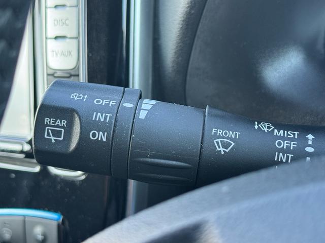 リーフ Ｘ（２４ｋｗｈ）　バックカメラ／ドライブレコーダー／ＥＴＣ／スマートキー／Ｂｌｕｅｔｏｏｔｈ／衝突被害軽減ブレーキ／ＡＢＳ／フルセグテレビ／ナビ／アルミホイール／オートライト／ステアリングスイッチ／衝突安全ボディー（23枚目）