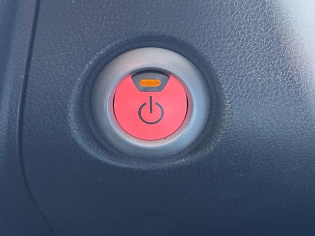 リーフ Ｘ（２４ｋｗｈ）　バックカメラ／ドライブレコーダー／ＥＴＣ／スマートキー／Ｂｌｕｅｔｏｏｔｈ／衝突被害軽減ブレーキ／ＡＢＳ／フルセグテレビ／ナビ／アルミホイール／オートライト／ステアリングスイッチ／衝突安全ボディー（26枚目）