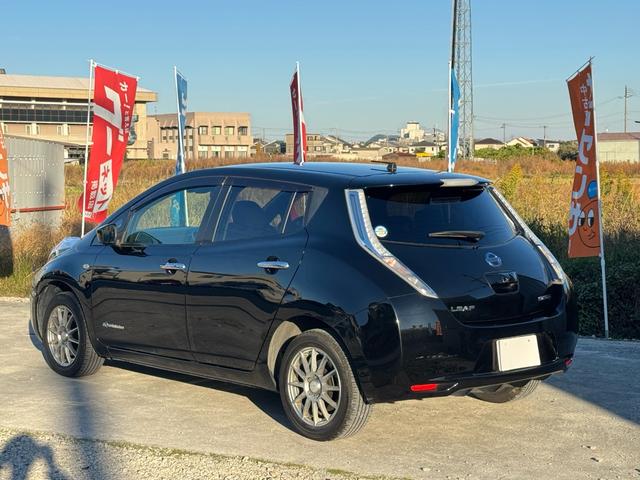 リーフ Ｘ（２４ｋｗｈ）　バックカメラ／ドライブレコーダー／ＥＴＣ／スマートキー／Ｂｌｕｅｔｏｏｔｈ／衝突被害軽減ブレーキ／ＡＢＳ／フルセグテレビ／ナビ／アルミホイール／オートライト／ステアリングスイッチ／衝突安全ボディー（36枚目）