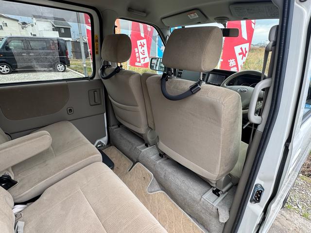 アトレーワゴン 　ワゴン６６０フレンドシップリヤシートリフト４名／タイミングチェーン／ターボ／キーレス／ＡＢＳ／テレビ／ナビ／エアコン／パワーウインドウ／運転席エアバッグ／助手席エアバッグ／福祉車両／寒冷地仕様車（10枚目）
