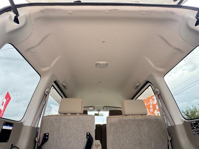 アトレーワゴン 　ワゴン６６０フレンドシップリヤシートリフト４名／タイミングチェーン／ターボ／キーレス／ＡＢＳ／テレビ／ナビ／エアコン／パワーウインドウ／運転席エアバッグ／助手席エアバッグ／福祉車両／寒冷地仕様車（15枚目）